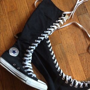 Knee high  Black Converse Men’s size 6 Women’s 8